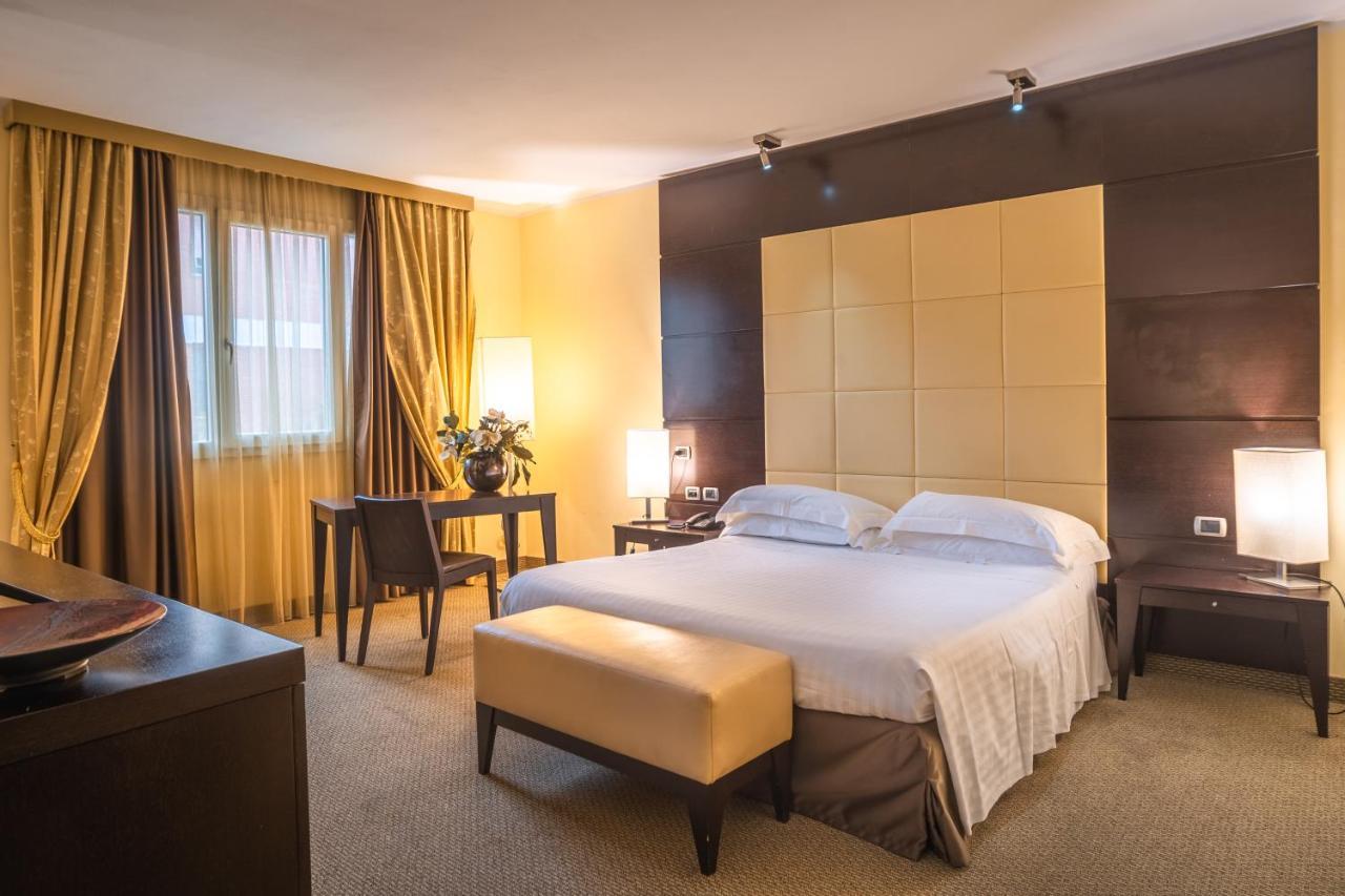 Hotel Airone - Ombrellone Incluso Al Bagno Dolce Vita A Marina Dal 1 Giugno Al 15 Settembre Grosseto Exterior photo