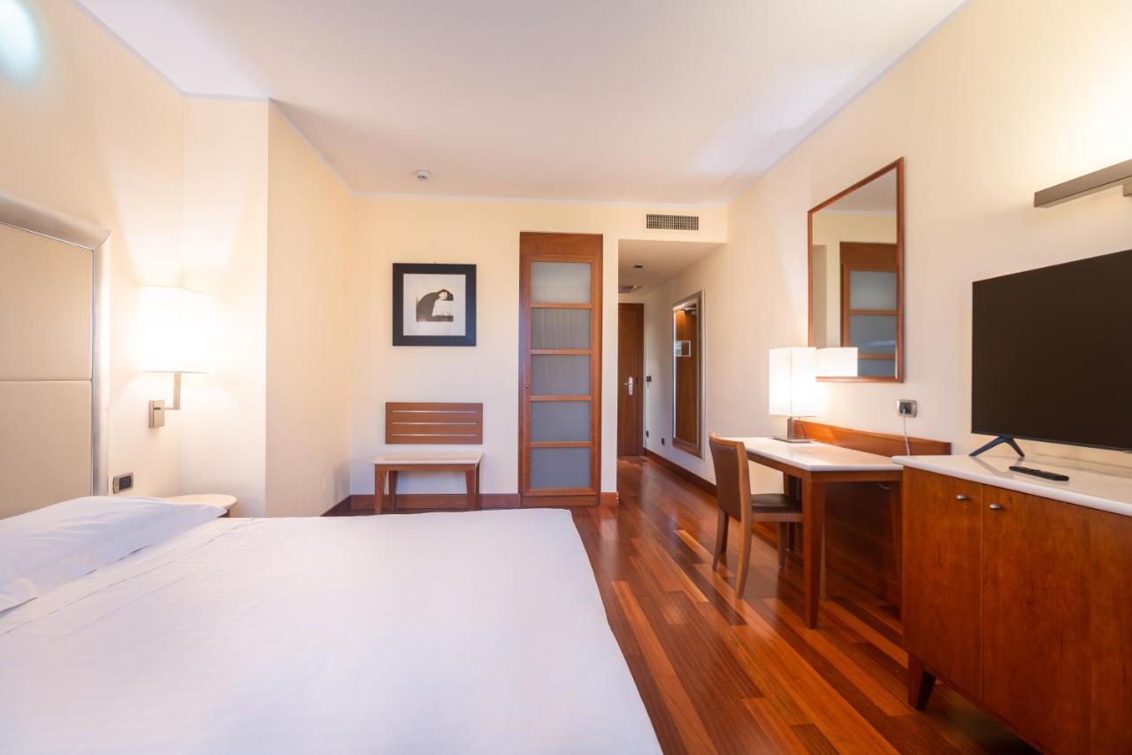 Hotel Airone - Ombrellone Incluso Al Bagno Dolce Vita A Marina Dal 1 Giugno Al 15 Settembre Grosseto Exterior photo