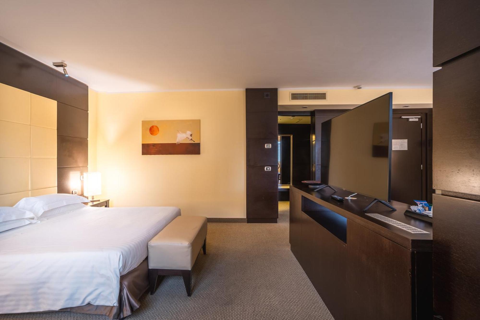 Hotel Airone - Ombrellone Incluso Al Bagno Dolce Vita A Marina Dal 1 Giugno Al 15 Settembre Grosseto Exterior photo